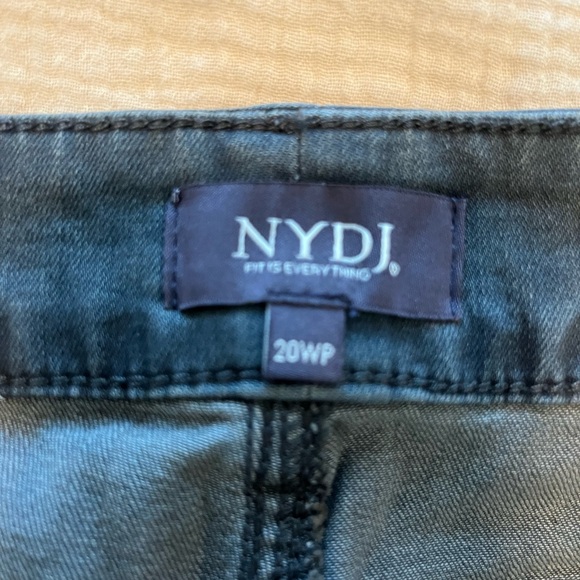 NYDJ Marilyn Straight Jeans – Women’s Plus Size 20WP – Cool Embrace® Lift Tuck® - Picture 9 of 9